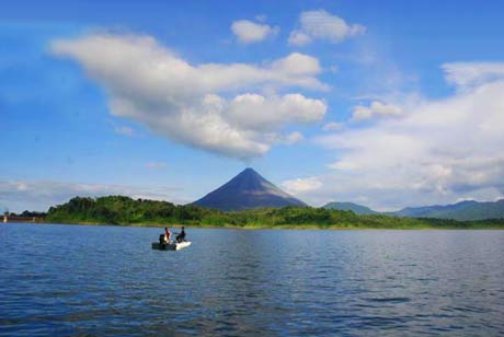 Costa Rica Arenal fishing